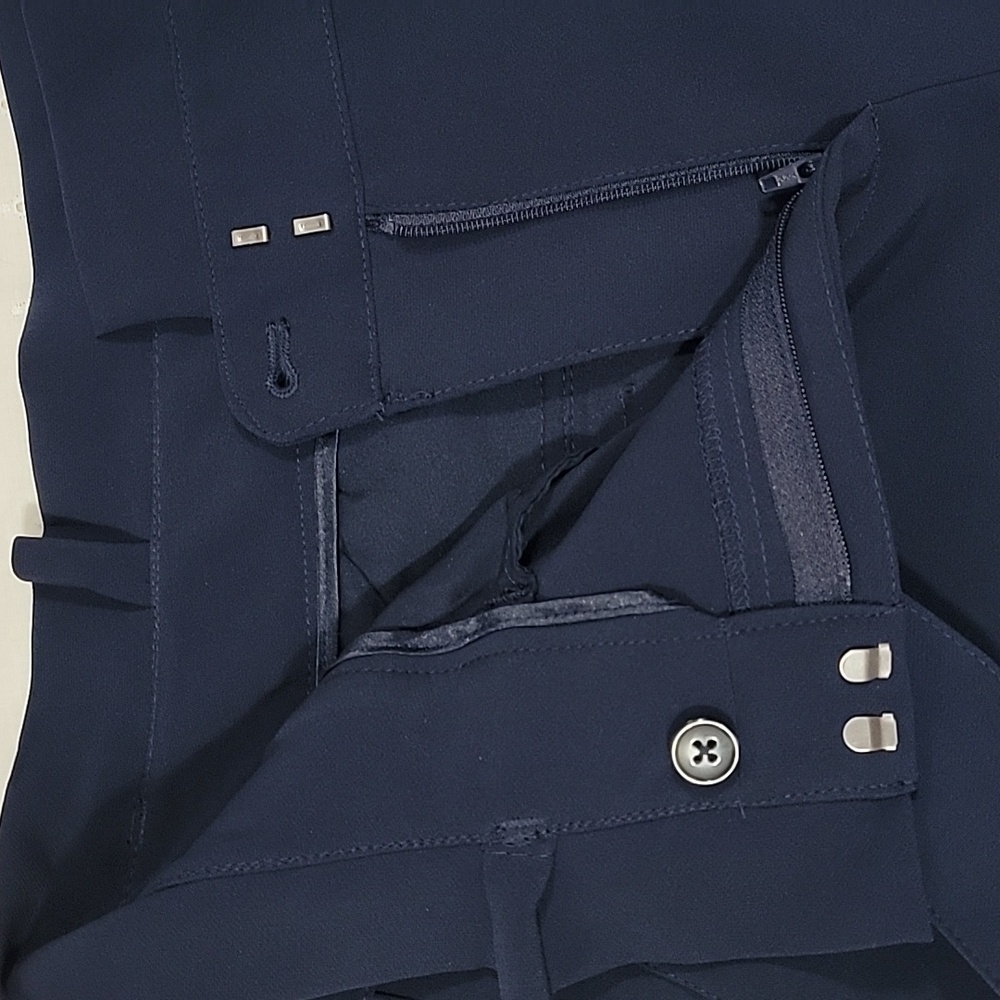 White House Black Market Tapered Ankle Pants Navy Blue Belted Size 6P - Picture 6 of 10